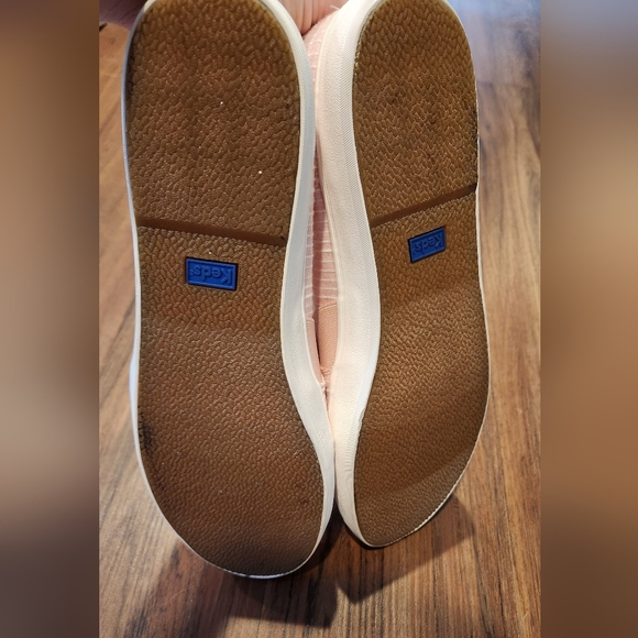 Keds Women's Pink and White Striped Slip-On Shoes - Picture 9 of 10